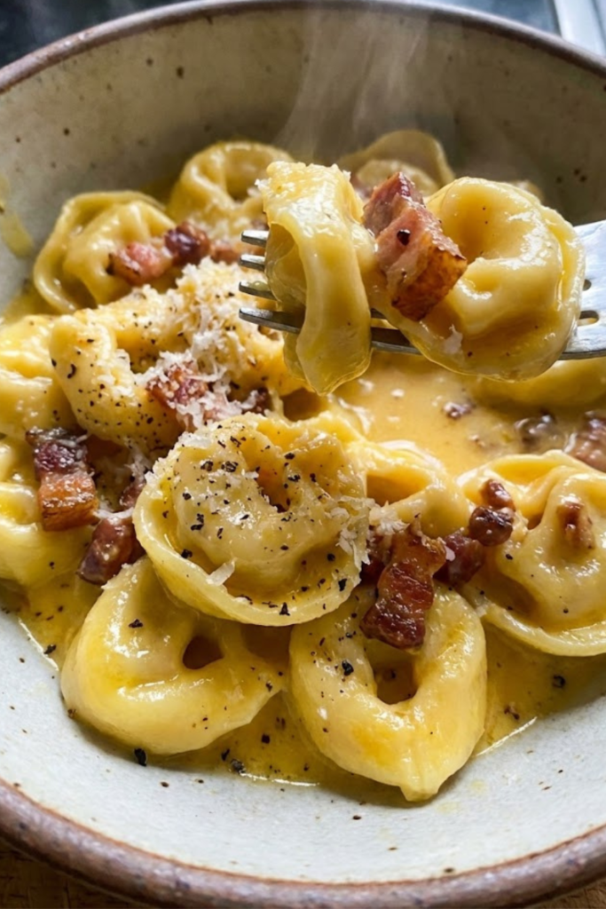 Creamy Tortellini Carbonara: The Ultimate 20-Minute Comfort Dinner (2026 Edition) 1 Article Image Size 2025 12 28T221852.950